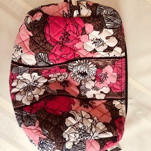 🌻 Vera Bradley large cosmetic bag 🌻